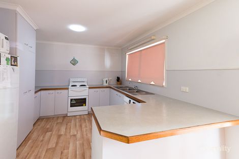 6 Scott Ct, Bucasia, QLD 4750