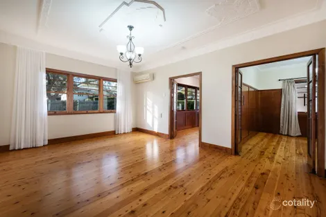 Property photo of 24 Collins Street Mount Lofty QLD 4350