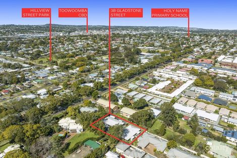 Property photo of 4/3B Gladstone Street Newtown QLD 4350