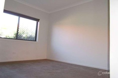 Property photo of 44 Stringybark Drive Molendinar QLD 4214