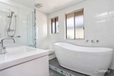 Property photo of 8 Lydia Place Hassall Grove NSW 2761