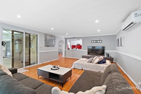 13 Durack Cres, Gosnells, WA 6110