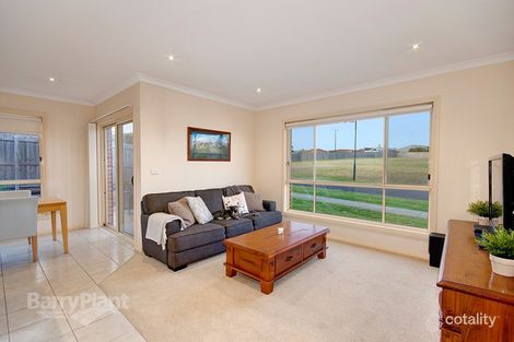 Property photo of 1/5-6 Hayes Court Highton VIC 3216