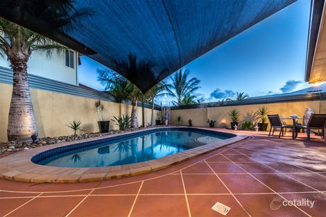 Property photo of 21 Waterside Esplanade Helensvale QLD 4212