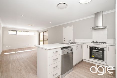 67 Healy Rd, Hamilton Hill, WA 6163