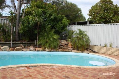 11 Drayton Green Way, Kingsley, WA 6026