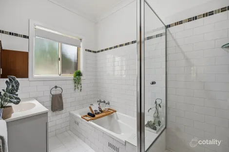 Property photo of 29 Willora Road Eden Hills SA 5050