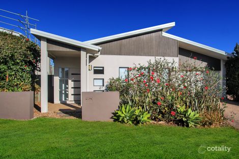 272 Lakeside Ave, Springfield Lakes, QLD 4300