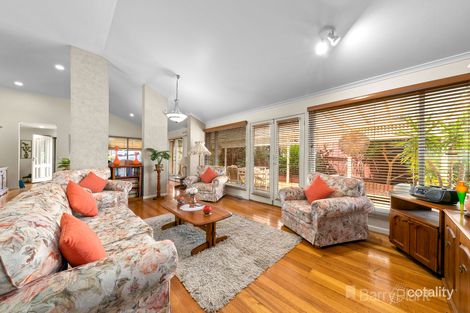 Property photo of 4 Maryn Close Berwick VIC 3806