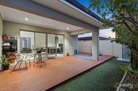 Property photo of 8 Correa Pass Success WA 6164