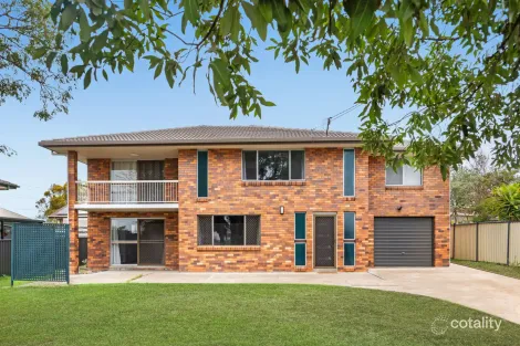 61 Edwards St, Flinders View, QLD 4305