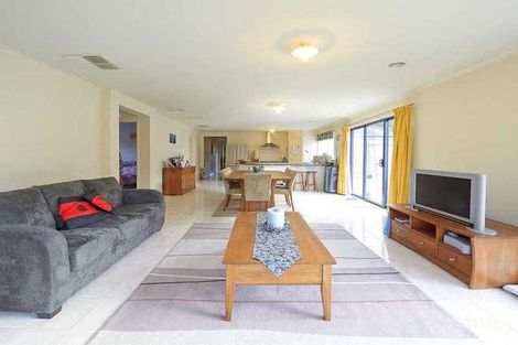 Property photo of 20 Clocktower Court Berwick VIC 3806