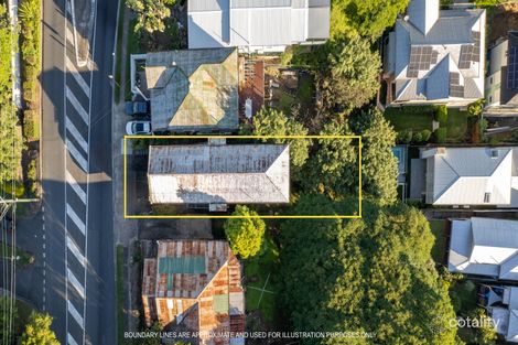 6 Macgregor Tce, Bardon, QLD 4065