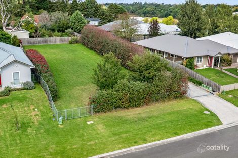 13 Gibbons Rd, Moss Vale, NSW 2577