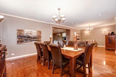 Property photo of 15 Chelsea Court Burnside Heights VIC 3023