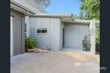 9 Mattes Way, Bomaderry, NSW 2541