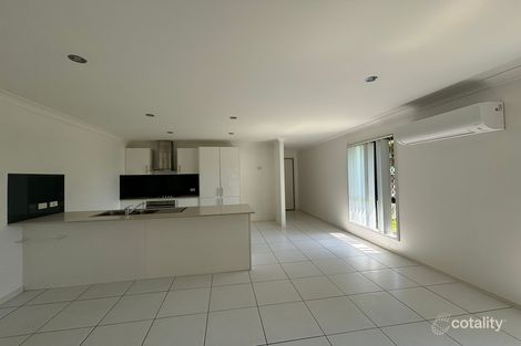 Property photo of 1/5 Danica Court Morayfield QLD 4506