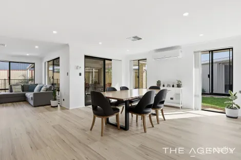 Property photo of 31 Welch Way Warnbro WA 6169