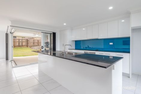 61 Ridgeview Dr, Gympie, QLD 4570