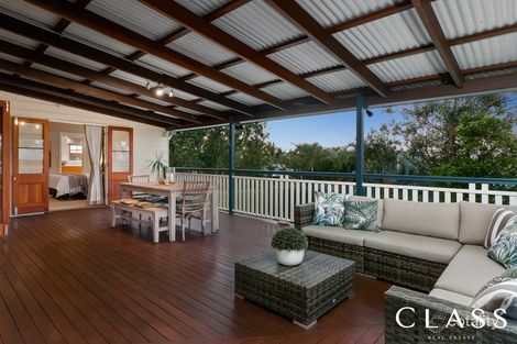 Property photo of 76 Camelia Street Cannon Hill QLD 4170