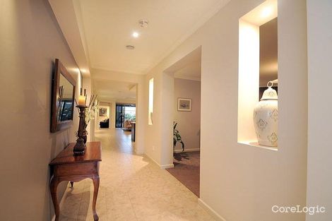 Property photo of 11 Cunningham Crescent Sandhurst VIC 3977