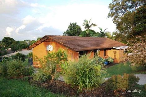 17 Rosella St, Wellington Point, QLD 4160