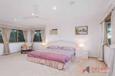 Property photo of 3 Emungerie Grove Karana Downs QLD 4306