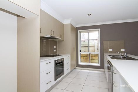 Property photo of 10 Poppy Crescent Springfield Lakes QLD 4300