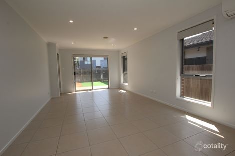 Property photo of 30 Petherick Street Franklin ACT 2913