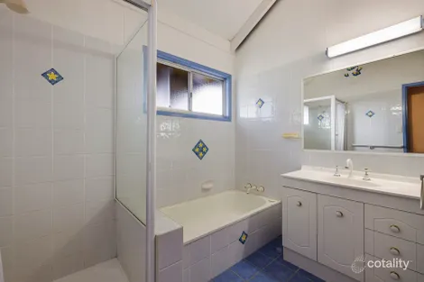 Property photo of 40 Palm Drive Mooloolaba QLD 4557