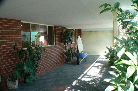 Property photo of 8 Colleena Place Tuncurry NSW 2428