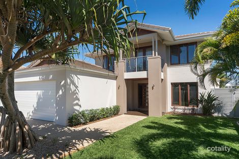 Property photo of 40 The Peninsula Helensvale QLD 4212