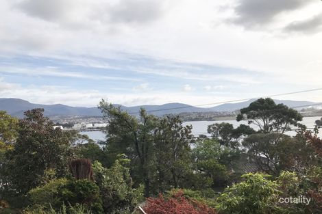 Property photo of 112B Derwent Avenue Lindisfarne TAS 7015