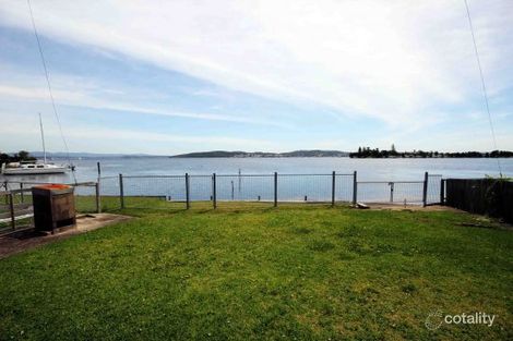 Property photo of 19 Village Bay Close Marks Point NSW 2280