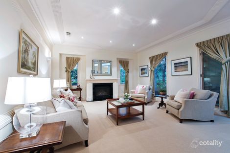 Property photo of 3 Monomeath Place Canterbury VIC 3126