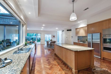 Property photo of 3 Monomeath Place Canterbury VIC 3126