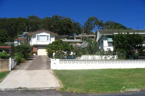 16 Cedar Cres, Blackwall, NSW 2256