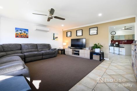 Property photo of 9 Cressbrook Court Meadowbrook QLD 4131