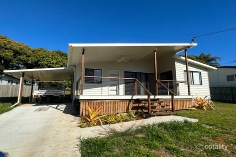 24 Francis Rd, Macleay Island, QLD 4184