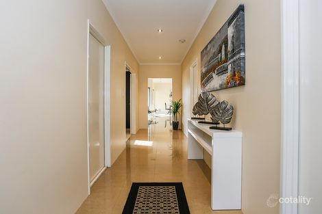 Property photo of 9 Strauss Boulevard Tapping WA 6065