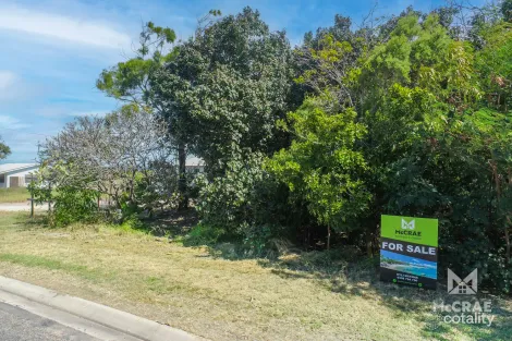 128 Powell St, Bowen, QLD 4805