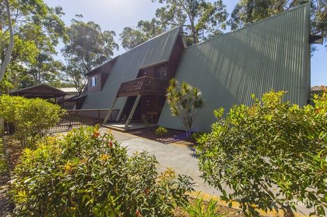 Property photo of 15 Carramar Crescent Hawks Nest NSW 2324