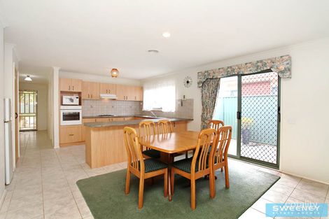 Property photo of 13 William Circuit Caroline Springs VIC 3023