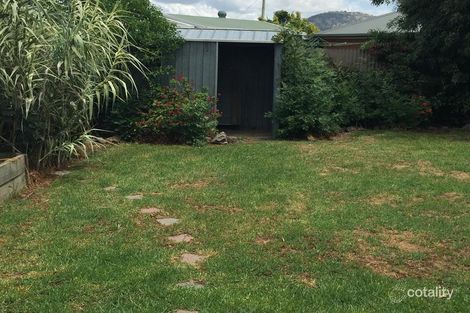 Property photo of 13 Mayfair Drive West Wodonga VIC 3690
