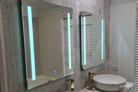 Property photo of 18 Tipuana Drive Elanora QLD 4221