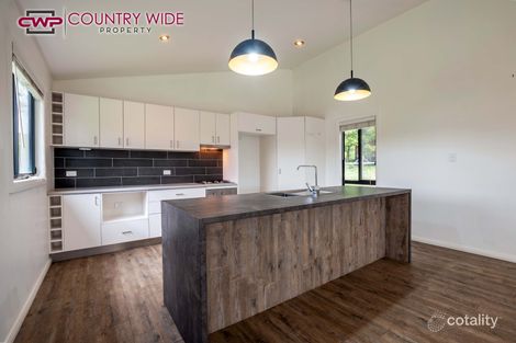 Property photo of 98 Wullamulla Street Glen Innes NSW 2370
