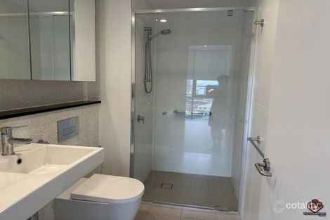 Property photo of 403/12 Cunningham Street Newstead QLD 4006