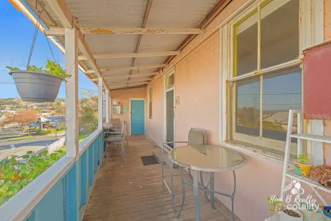Property photo of 46 Earl Street Albany WA 6330