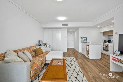 Property photo of 501/113 Commercial Road Teneriffe QLD 4005