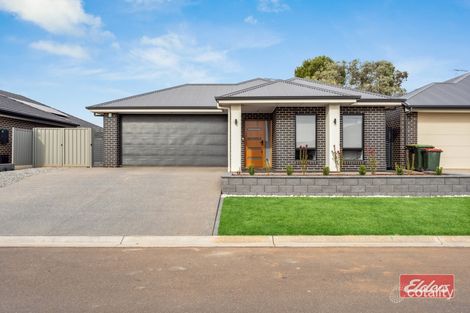 11 Harvey Cres, Evanston South, SA 5116